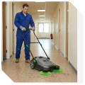 Zamiatarka-reczna-do-kostki-i-chodnika-650mm-WUBER-66322.jpeg